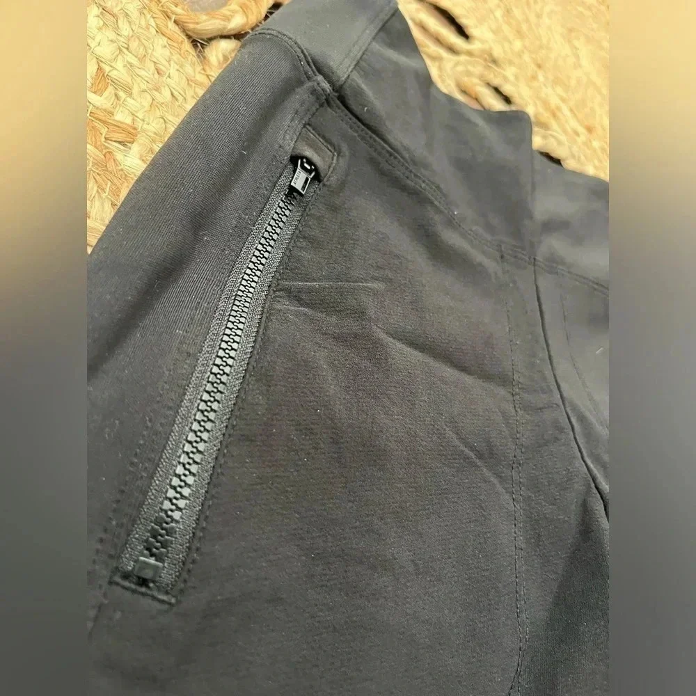 Athleta Stellar Tight size 0 Black